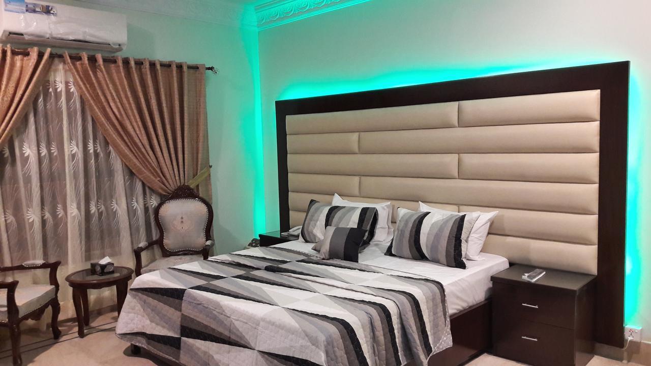 Hotel Seven 7 Карачі Екстер'єр фото