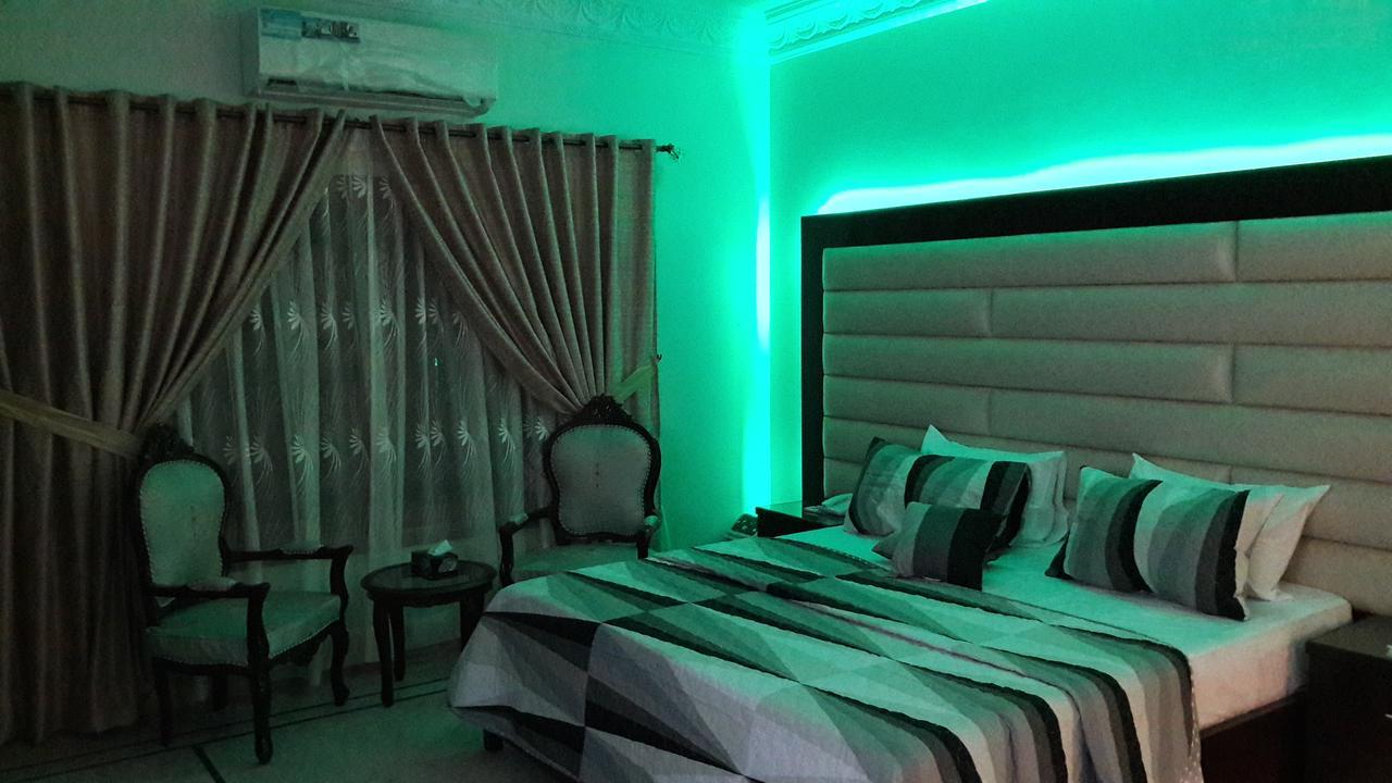 Hotel Seven 7 Карачі Екстер'єр фото
