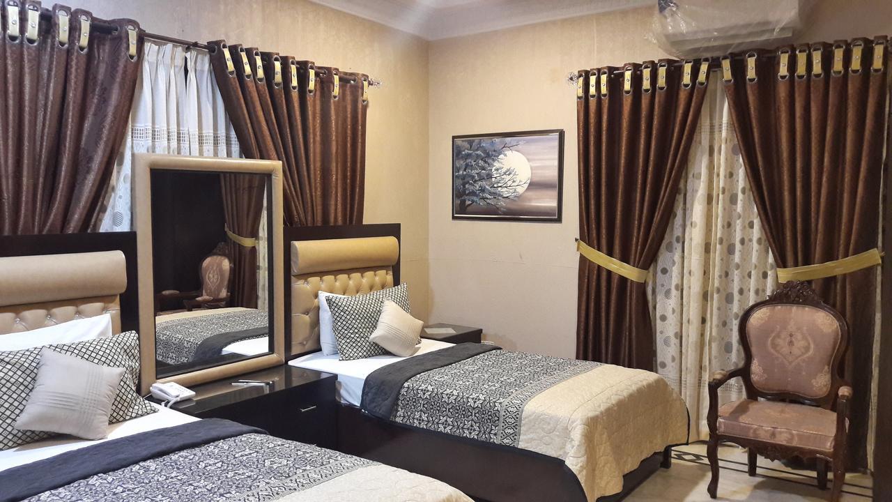 Hotel Seven 7 Карачі Екстер'єр фото