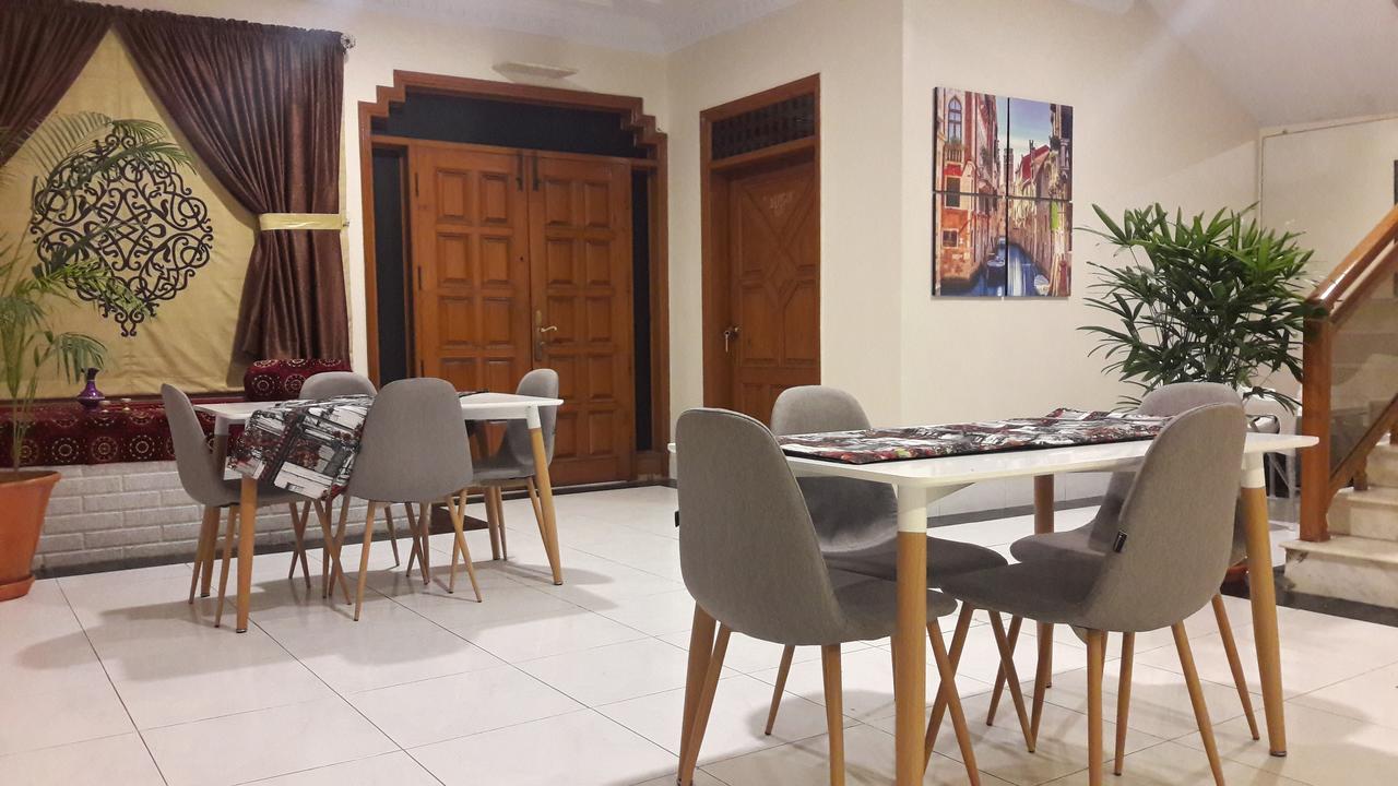 Hotel Seven 7 Карачі Екстер'єр фото