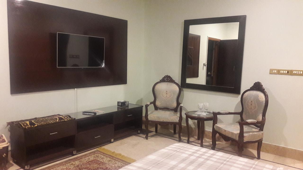 Hotel Seven 7 Карачі Екстер'єр фото